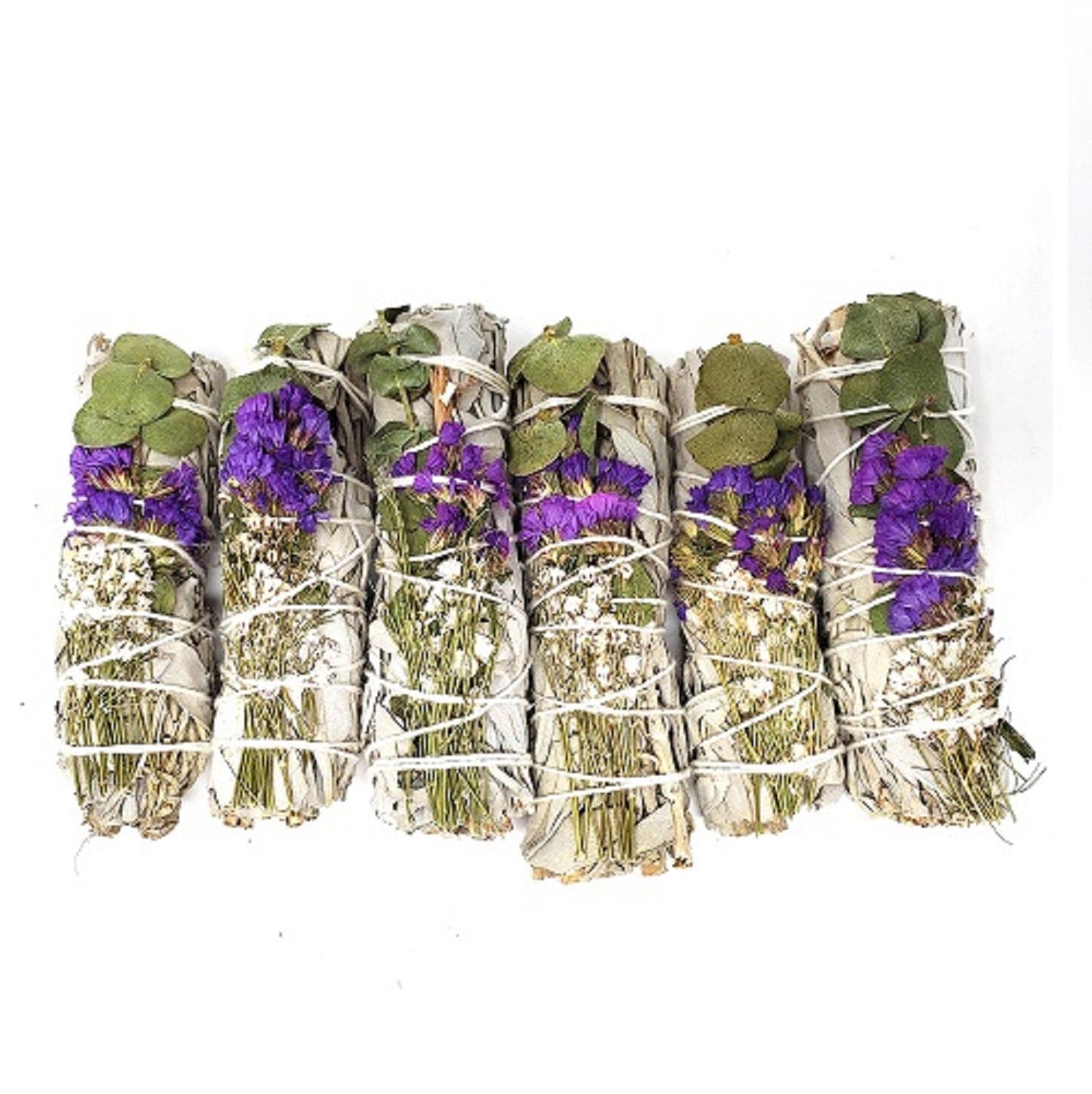 This Home Fragrance Floral Sage -White Sage, Eucalyptus, Purple Sinuata & Lavender 4"- 1 Piece from Earth to Daisy is perfect for the modern plant mom in her indoor jungle! #plantsmakepeoplehappy