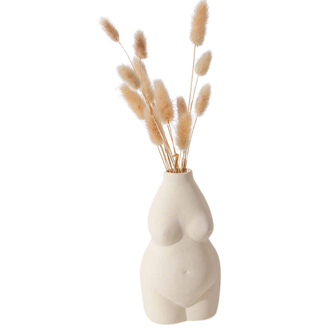 This Femme Flower Vase - Cream from Earth to Daisy is perfect for the modern plant mom in her indoor jungle! #plantsmakepeoplehappy